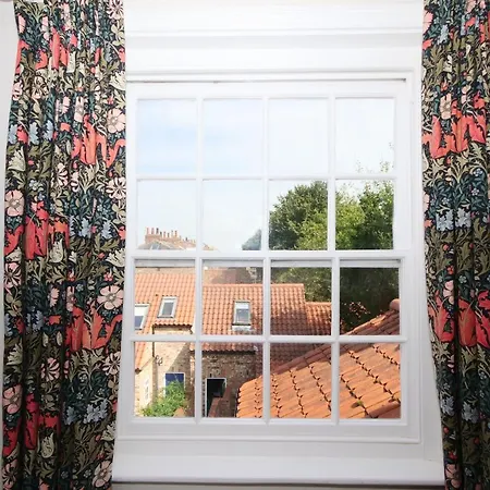 Stodham House With Minster Views! Vakantiehuis York