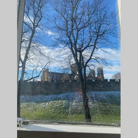 Stodham House With Minster Views! Сasa de vacaciones