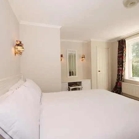 Сasa de vacaciones Stodham House With Minster Views! *